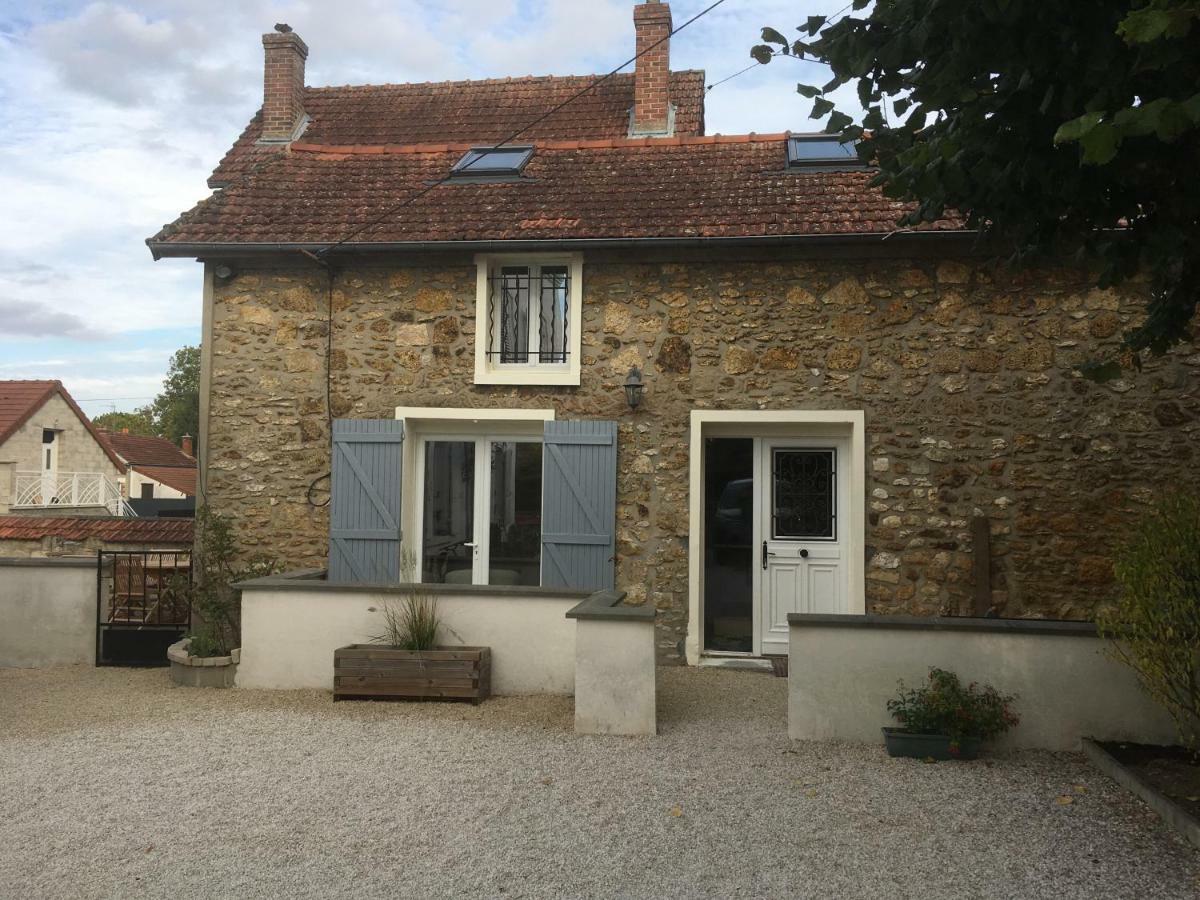 Au Tilleul Leilighet Mezieres-sur-Seine Eksteriør bilde
